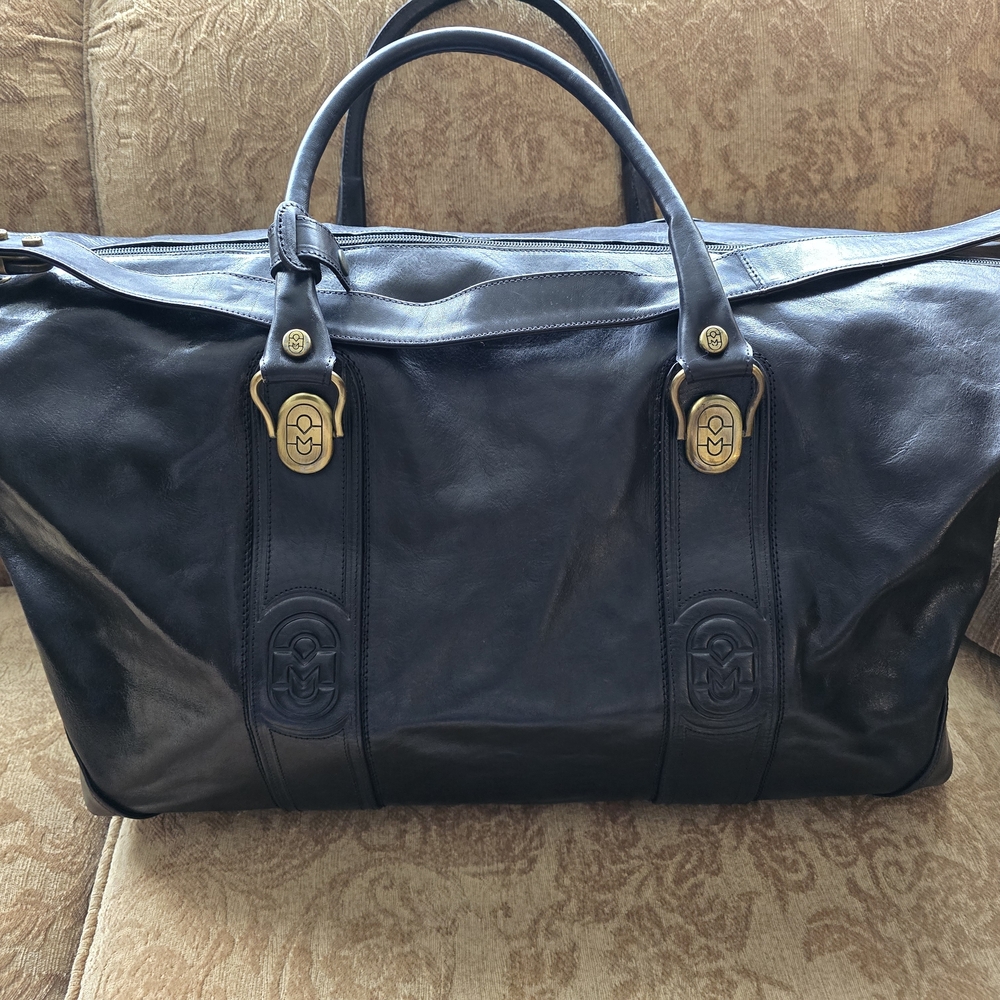 Marino Orlandi Italy Unisex Black Leather Travel Bag 23"W/16"H/Bottom 31"L